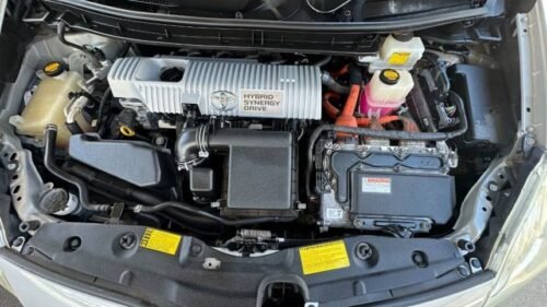2013 Toyota Prius One - Image 2