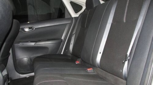 2016 Nissan Sentra SL CVT - Image 2