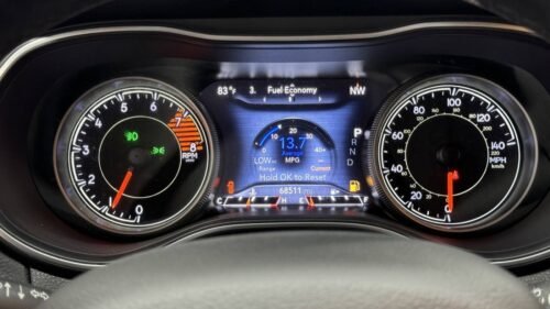 2019 Jeep Cherokee Limited 4WD - Image 7