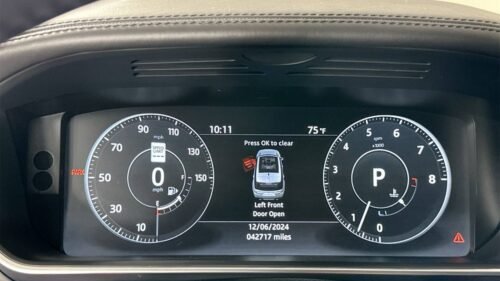 2017 Land Rover Range Rover Sport V6 Supercharged HSE Dynamic - Image 8