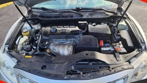 2010 Toyota Camry I4 Automatic - Image 6