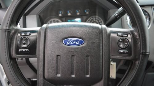 2015 Ford Super Duty F-250 XLT SuperCab 158" 4WD - Image 5