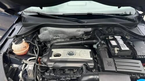 2013 Volkswagen Tiguan SEL AWD Auto - Image 9