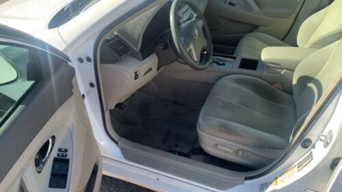 2007 Toyota Camry LE I4 Automatic - Image 4