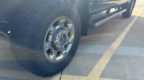 2016 Ford Super Duty F-250 Lariat Crew Cab 172" 4WD - Image 3