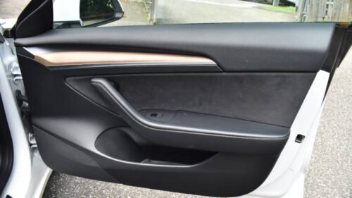 2023 Tesla Model 3 RWD - Image 8