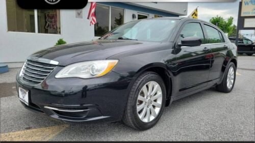 2014 Chrysler 200 Touring Sedan - Image 13