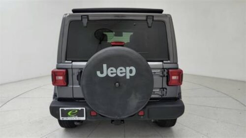 2020 Jeep Wrangler Unlimited Sahara Altitude - Image 8