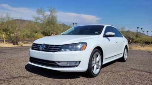 2013 Volkswagen Passat TDI SEL Premium Sedan DSG - Image 12