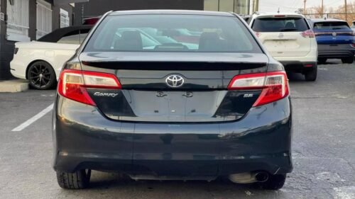 2013 Toyota Camry SE I4 Automatic - Image 15