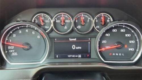 2019 Chevrolet Silverado 1500 RST Crew Cab Short Box 4WD - Image 4