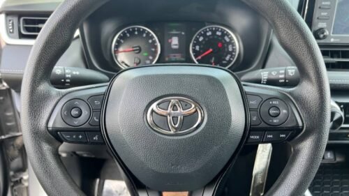 2022 Toyota RAV4 LE AWD - Image 2