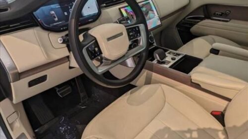 2023 Land Rover Range Rover P530 SE SWB - Image 11