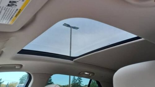 New 2023 Buick Envision Avenir AWD - Image 3