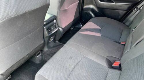 2022 Toyota RAV4 LE AWD - Image 6