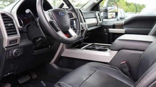 2019 Ford Super Duty F-250 Lariat 4WD Crew Cab 6.75' Box - Image 2
