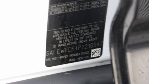 2023 Land Rover Defender 110 V8 - Image 2