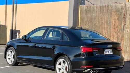 2021 BMW 530i xDrive - Image 11