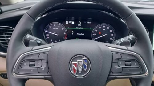 New 2023 Buick Envision Avenir AWD - Image 2