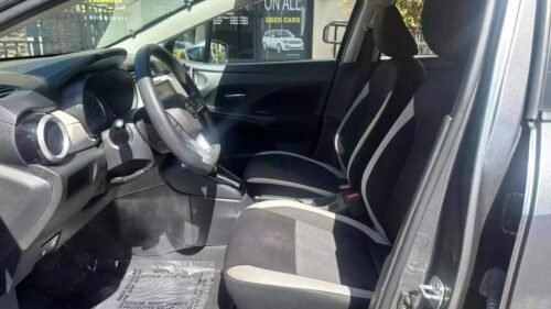 2021 Nissan Versa SV CVT - Image 7