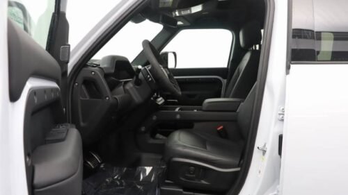 2023 Land Rover Defender 110 V8 - Image 10