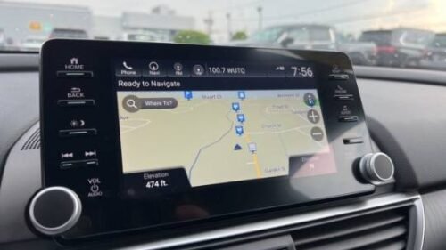 2021 Honda Accord Hybrid Touring CVT - Image 6