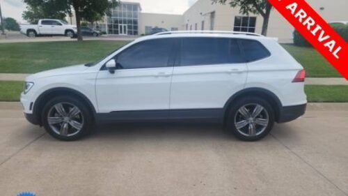 2020 Volkswagen Tiguan 2.0T SEL 4MOTION - Image 2