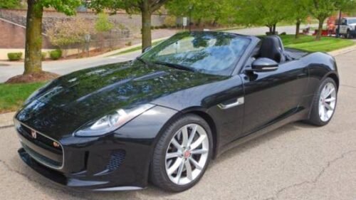 2016 Jaguar F-TYPE S Convertible RWD Automatic - Image 13