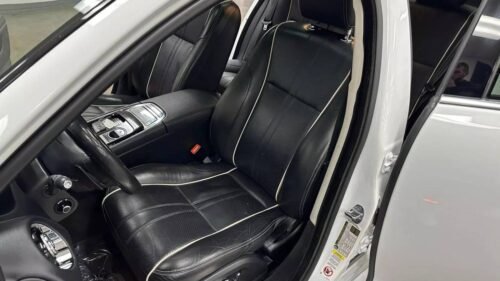 2019 Jaguar XJ R-Sport V6 AWD - Image 8