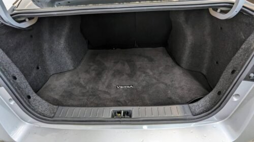 2021 Nissan Versa SV CVT - Image 2