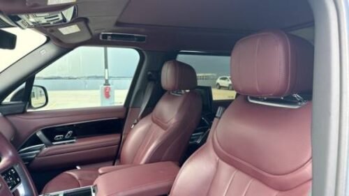 2023 Land Rover Range Rover Autobiography LWB - Image 4