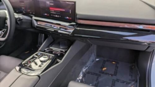 2024 BMW i5 M60 - Image 2