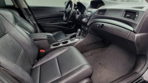2013 Acura ILX 2.0L Automatic with Technology Package - Image 6