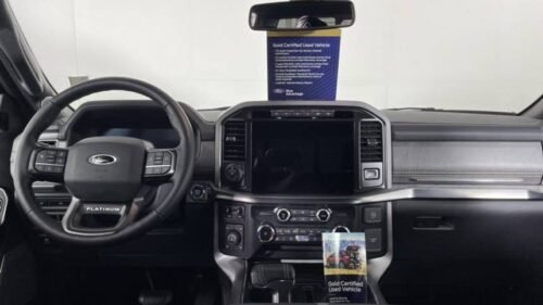2023 Ford F-150 Platinum SuperCrew 5.5' Box 4WD - Image 4