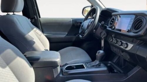 2022 Toyota Tacoma SR5 Access Cab 6' Bed I4 4WD Automatic - Image 4