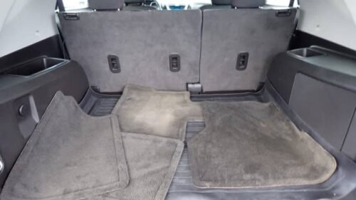 2021 Nissan Versa SV CVT - Image 9