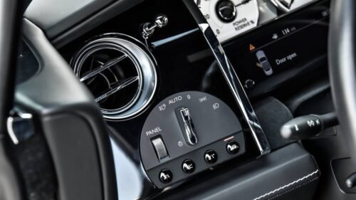 2018 Rolls-Royce Dawn Convertible - Image 12