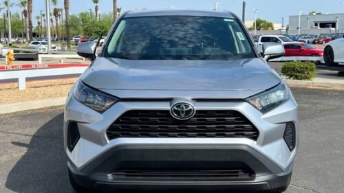 2022 Toyota RAV4 LE AWD - Image 9