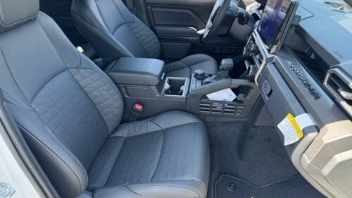 New 2024 Toyota Tacoma TRD Off Road Double Cab 5' Bed 4WD Automatic - Image 9