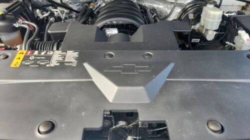 2018 Chevrolet Silverado 1500 LT Crew Cab Short Box 4WD - Image 4