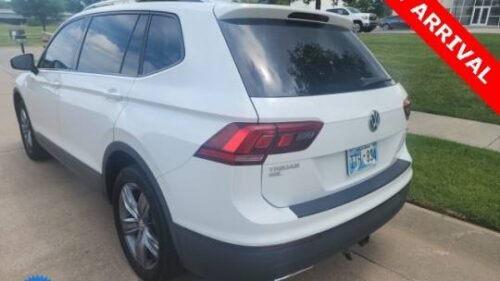 2020 Volkswagen Tiguan 2.0T SEL 4MOTION - Image 5